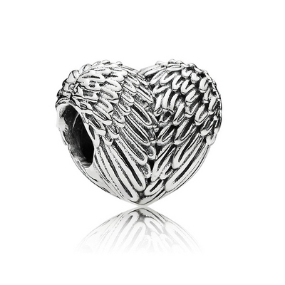 Pandora Angyaltollak charm (791751) Pandora Angyaltollak charm (791751)
